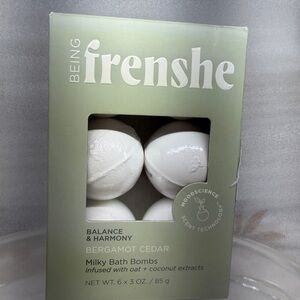 Balance & Harmony Milky Bath Bombs - White